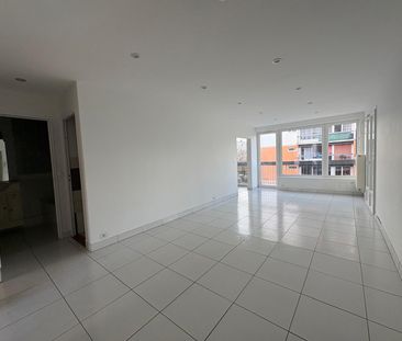 Location Appartement 3 pièces 72m² JOUE LES TOURS 37300 - Photo 2