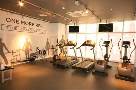 1 Bed Flat, Panoramic Tower, E14 - Photo 3