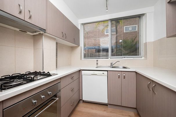 3/10A Mason Street, Hawthorn VIC 3122 - Photo 1
