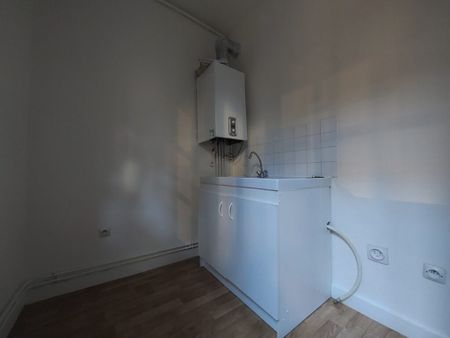 LOCATION APPARTEMENT T2, POITIERS, CENTRE-VILLE - Photo 2