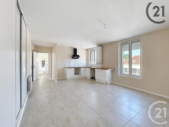 Location Appartement 3 pièces 54m² DAMMARIE LES LYS 77190 - Photo 1