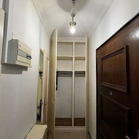 1.5-room apartment in the heart of Geneva’s Old Town. - Photo 4