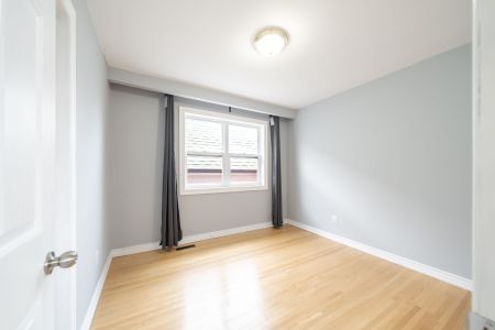 For Lease - 35A Bowie Avenue Unit# Upper, Toronto, Ontario - Photo 3
