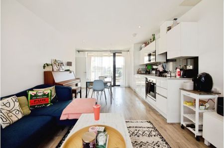 2 bedroom apartment - Photo 3