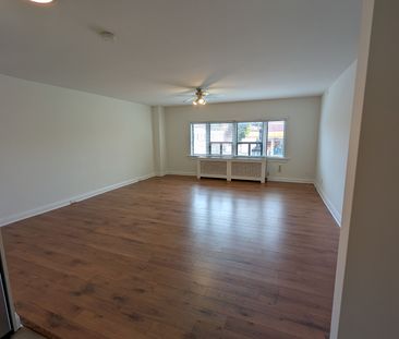 For Lease - 2798 Lakeshore Boulevard Unit# 2, Toronto, Ontario - Photo 1