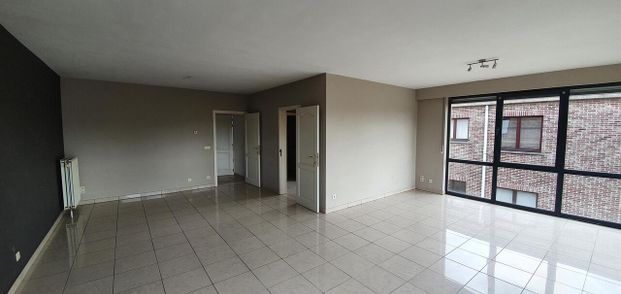 Appartement - Te huur - Photo 1