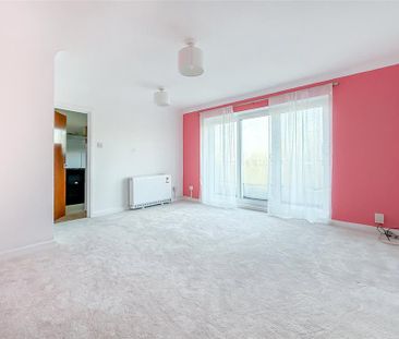 2 bedroom penthouse to rent - Photo 1