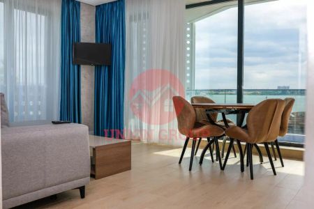 Apartament Lake On Mamaia, Luxury 2 camere, Vedere Spectaculoasa Spre Lac - Photo 2