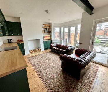 3 bedroom semi-detached house to rent - Photo 6