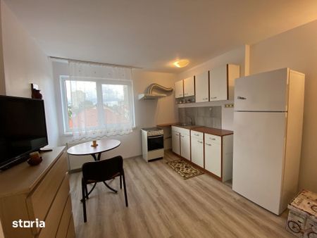 De inchiriat garsoniera renovata – Nicolae Titulescu, langa AFI Bras - Fotografie 2
