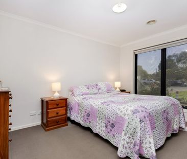 Four-Bedroom Family Home in a Superb Location - Photo 2