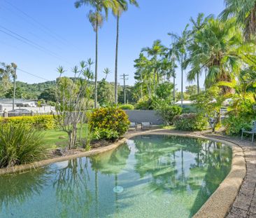 SPACIOUS UNIT IN THE HEART OF FRESHWATER! - Photo 4