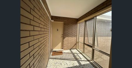 8/12 Allard Street, Brunswick West, Vic 3055 - Photo 3