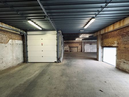 Garagecomplex te huur in centrum Sint-Niklaas - Foto 3