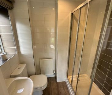 4 bedroom detached house to rent - Photo 6