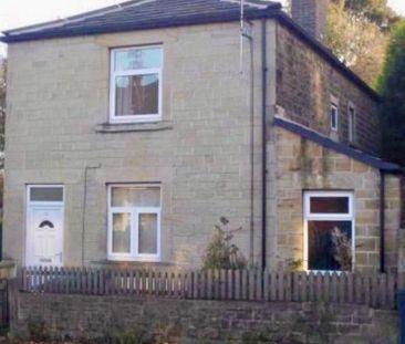 2 bedroom semi-detached house to rent - Photo 5