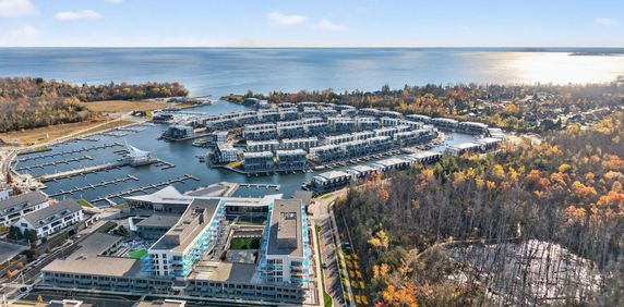 For Lease - 333 Sunseeker Avenue Unit# 256, Innisfil, Ontario - Photo 2