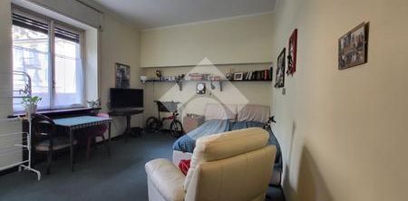 Monolocale in affitto - Photo 2