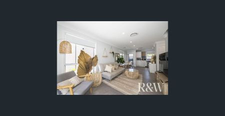 PRIME LOCATION - Photo 3