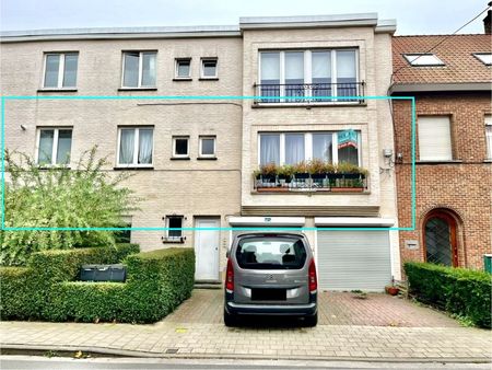 INSTAPKLAAR APPARTEMENT MET TWEE SLAAPKAMERS EN GARAGE - Foto 4