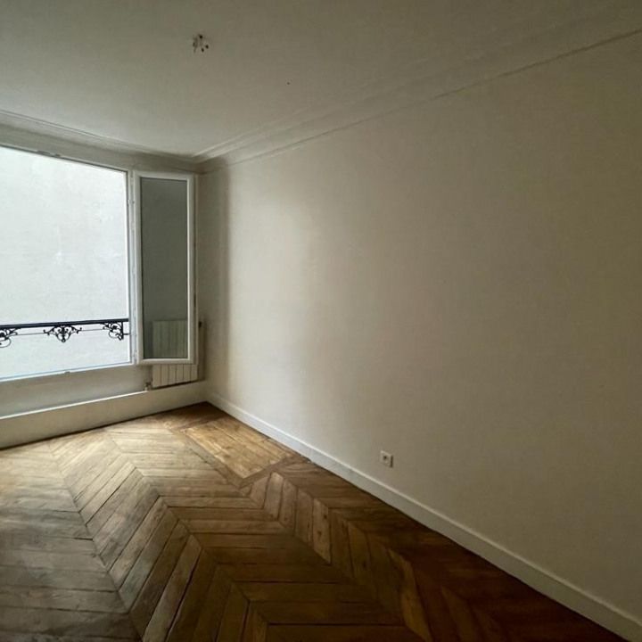 Appartement • Batignolles-Cardinet - Photo 1