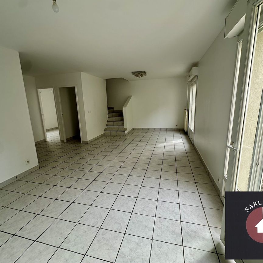 Maison à louer Saint-Thibault-des-Vignes - Photo 1