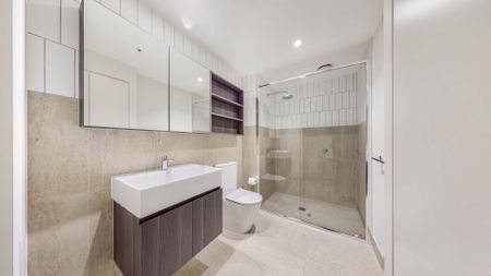 Unfurnished 2 bedroom 2 bathroom Palladium Apartment - Photo 5