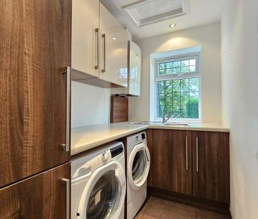 4 bedroom semi-detached house to rent - Photo 5