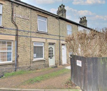 2 bedroom terraced house to rent - Photo 3