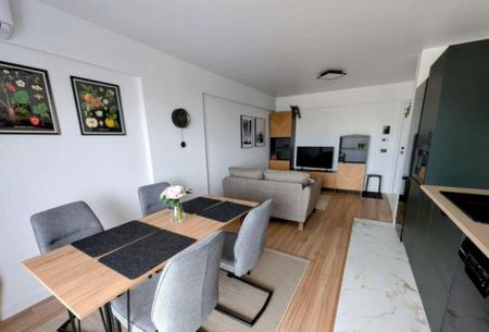 Piata sudului garsoniera dubla studio totul nou - Photo 2