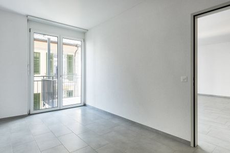 Modern city apartment right by the Oerlikon/Marktplatz train station! - Foto 5