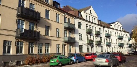 Seminariegatan 15 - Foto 2