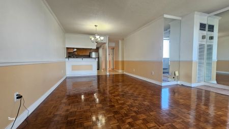 For Lease - 10 Martha Eaton Way Unit# 1404, Toronto, Ontario - Photo 5