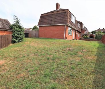 3 bedroom semi-detached house to rent - Photo 5