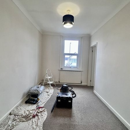 Bitterne Road West, SOUTHAMPTON - Photo 4