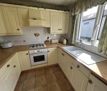 2 Baylands Court, Ballyholme, Bangor, BT20 5JQ - Photo 4