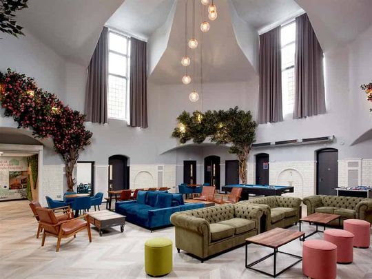 Platinum Studio - Photo 1