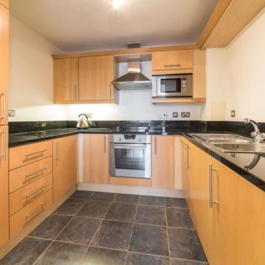 1 Bedroom Flat To Let - Photo 1