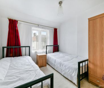 4 bedroom house to rent - Photo 4