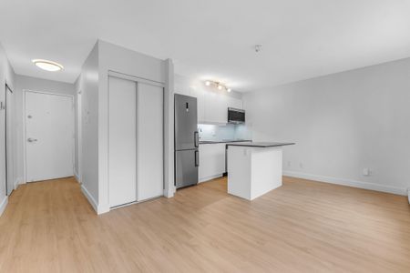 145 York St - Photo 5