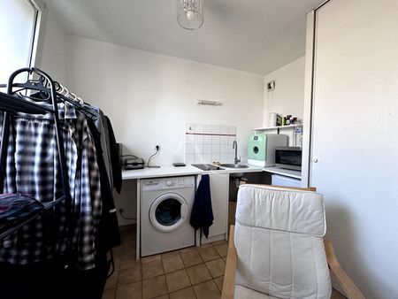 Location Appartement 1 pièce 30m² - Photo 5