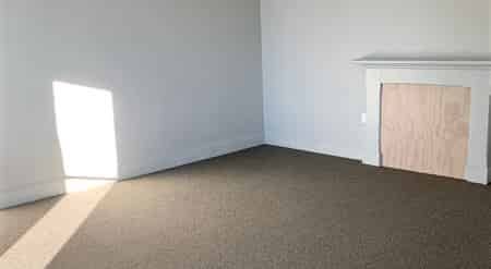 Only Minutes To The CBD - Photo 1