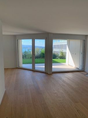 Erstbezug nach Sanierung mit Aussicht - Photo 1