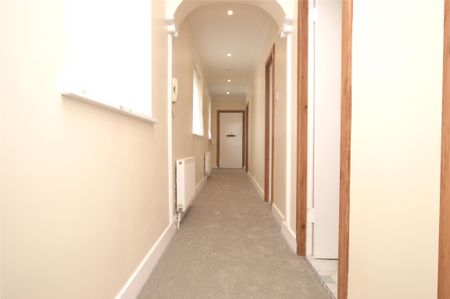 Glyn Court, Leigham Court Road, London, SW16 - Photo 3