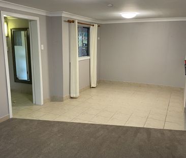 42 Pennant Street, Jamboree Heights QLD 4074 - House For Rent | Domain - Photo 4