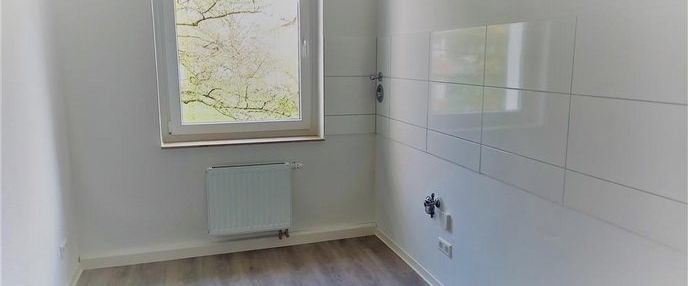 modernisierte 3-Zimmerwohnung mit Balkon in Ledeburg - Photo 1