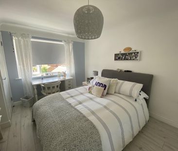 4 bedroom detached house to rent - Photo 6