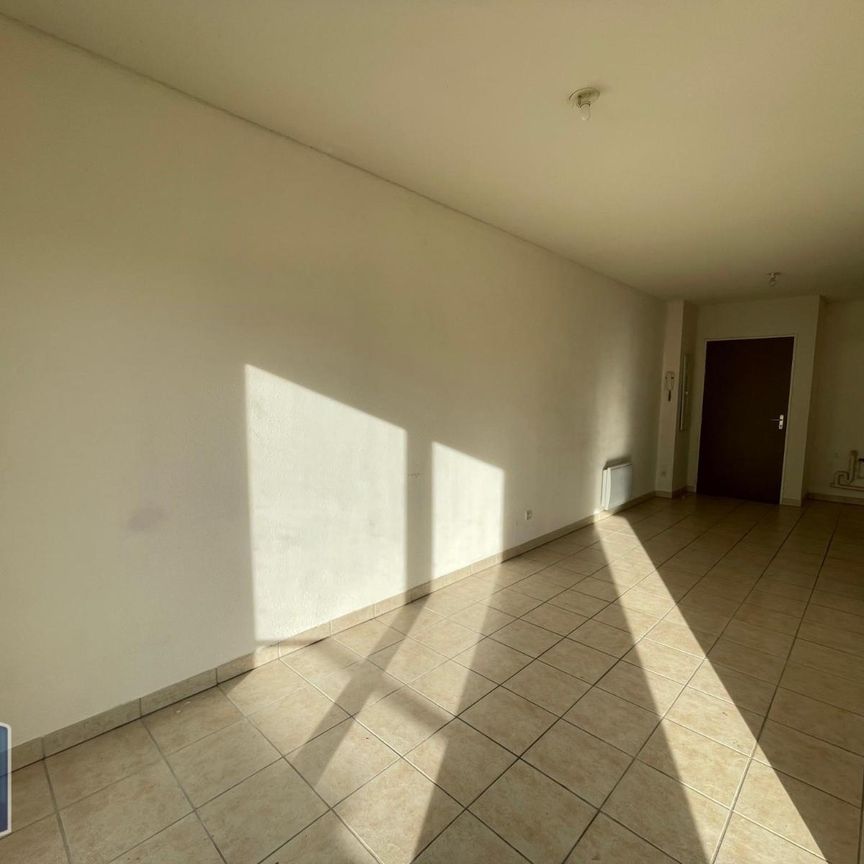 Location Appartement 1 pièce 38m² BEZIERS 34500 - Photo 1
