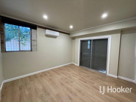 Spacious 3-bedroom Home with Studio - Photo 3