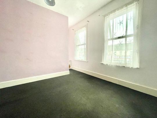 3 bedroom maisonette to rent - Photo 1